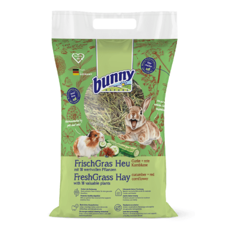 Bunny Nature FreshGrass Hø - med agurk og røde kornblomster (500g)