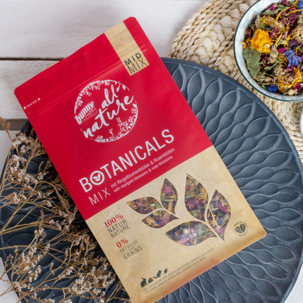 En lækker knasende fornøjelse af blomstermix - til kaniner, marsvin og gnavere